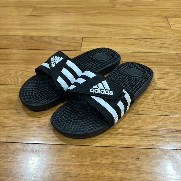 Adidas Slides - Picture 1 of 3